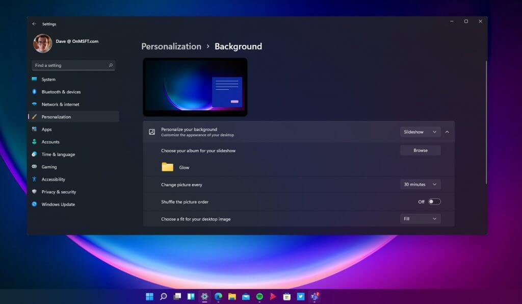 How to change your background and make your desktop look positively unique on Windows 11